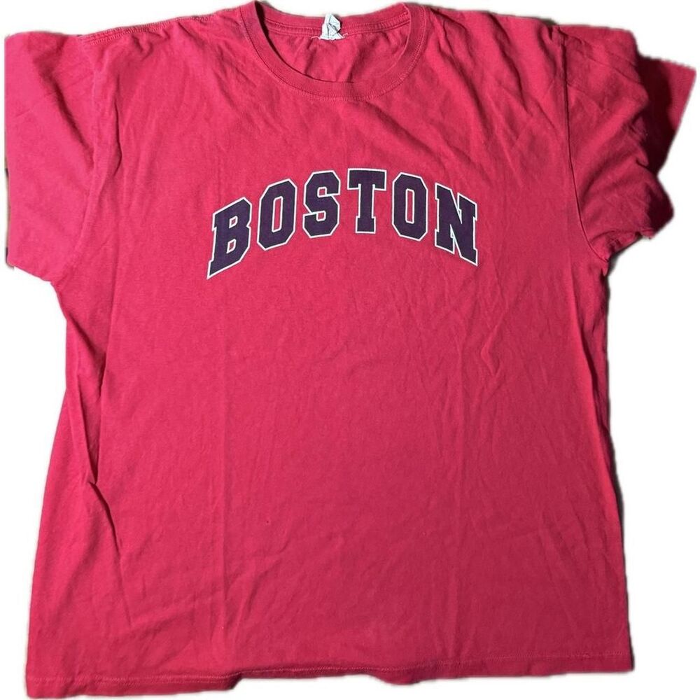 Anvil Men's Red and Black T-shirt